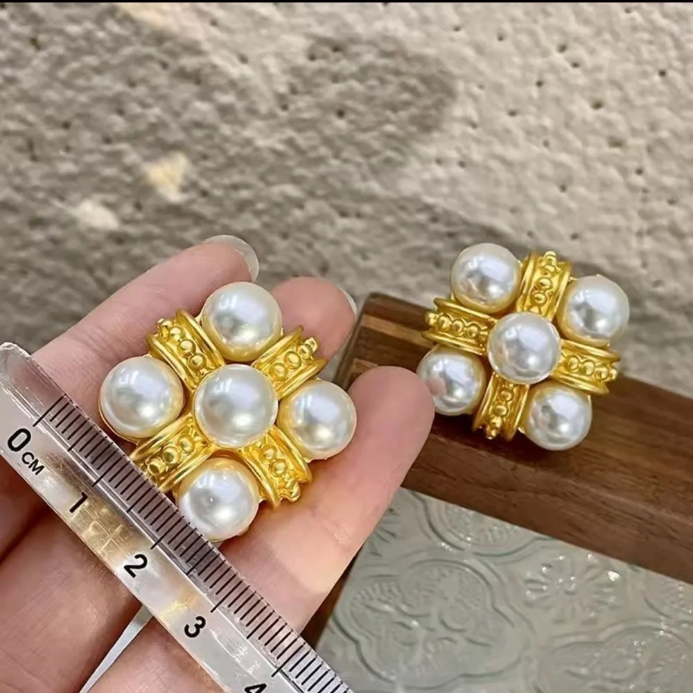 Vintage Elegant Pearl Gold Cluster Earrings